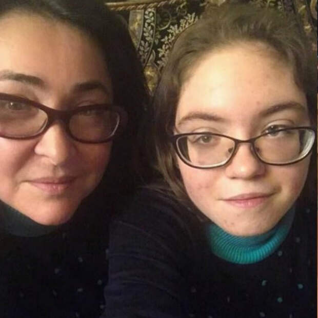 Лолита отказала дочери, которая просила забрать её в Россию