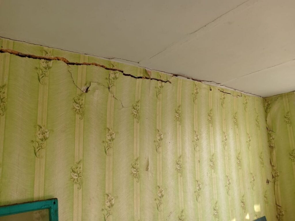 Многодетная амурчанка мечтает переехать из аварийного жилья, купленного на маткапитал