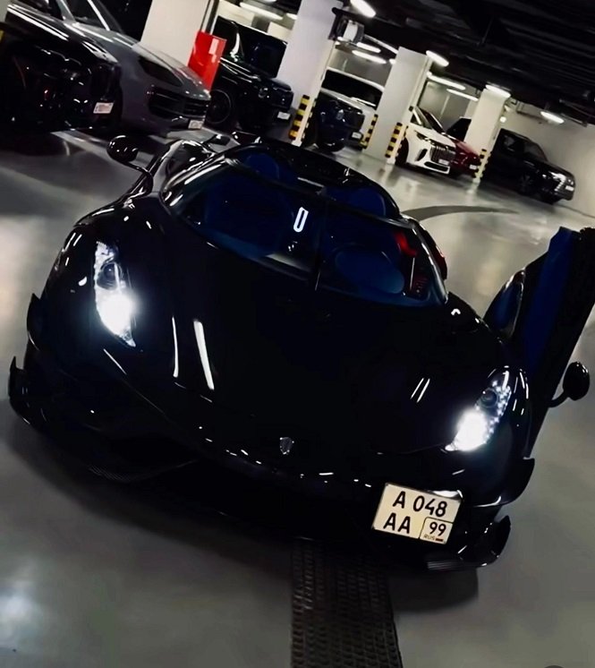 Валентина Иванова похвасталась роскошным подарком от Тимати