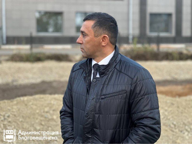 Не только новый асфальт: мэр Благовещенска рассказал, какие изменения ждут улицу Мухина