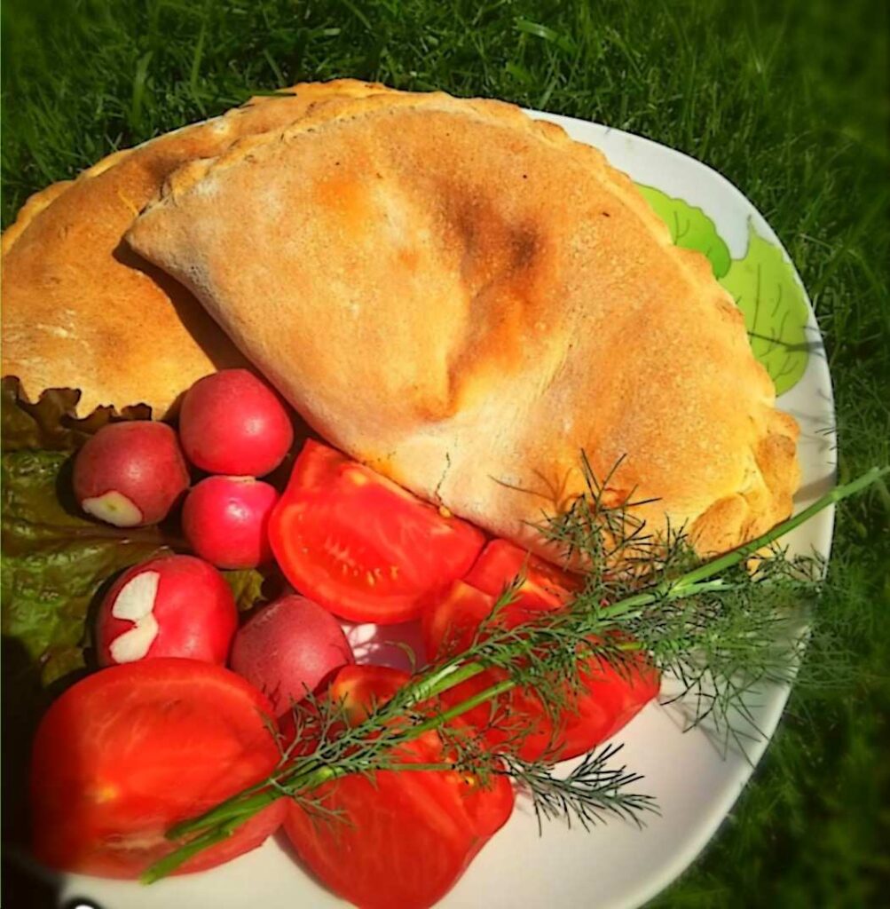 домашняя пицца рецепт, пицца на сковороде, пицца пятиминутка, кальцоне, закрытая пицца рецепт