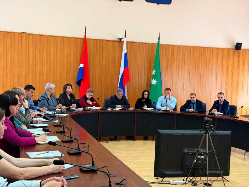 В Белогорске решают, когда лучше оставить 60 тысяч жителей без света