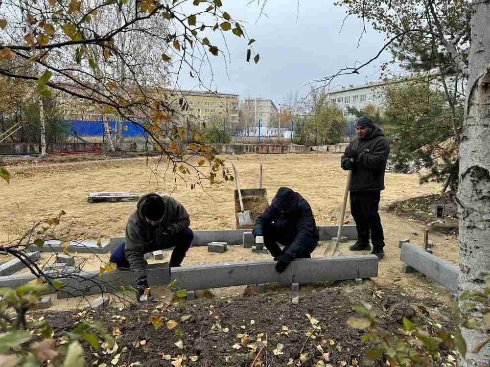 Благодаря госпрограмме еще одна девятиэтажка Благовещенска в октябре обзаведется уютным двором