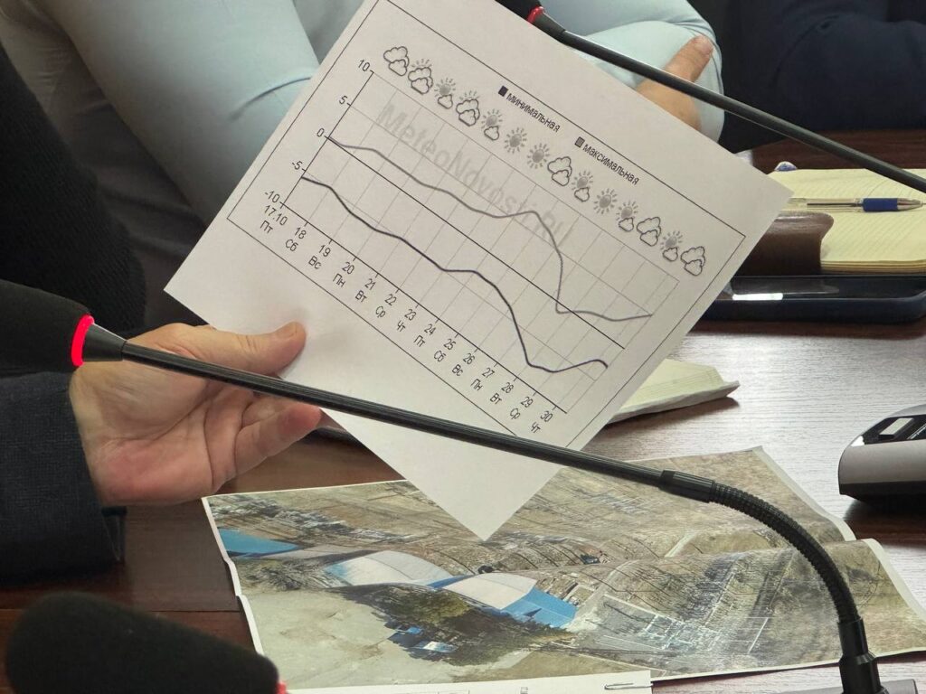 В Белогорске решают, когда лучше оставить 60 тысяч жителей без света