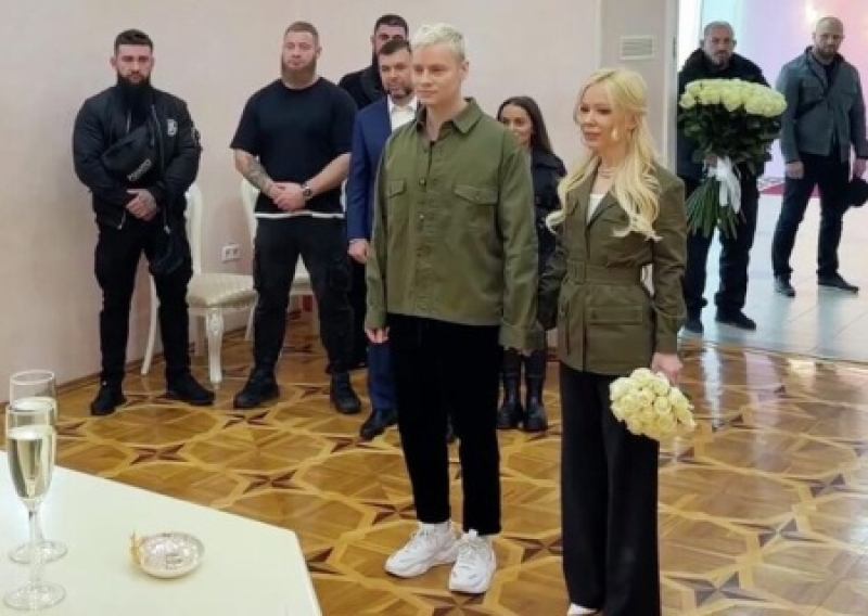 SHAMAN и Екатерина Мизулина поженились в Донецке