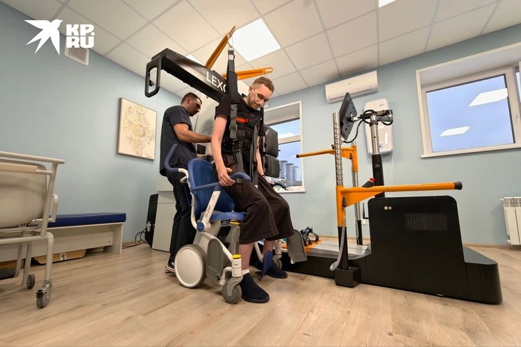 У 22-летнего геймера из Петербурга отнялись ноги из-за энергетиков