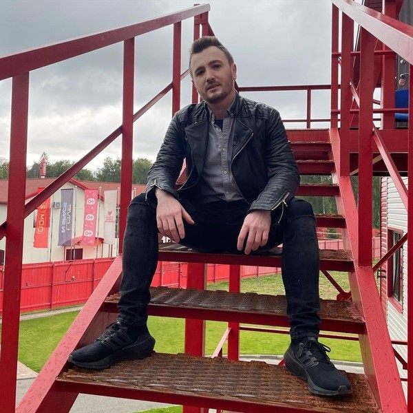 Влад Кадони