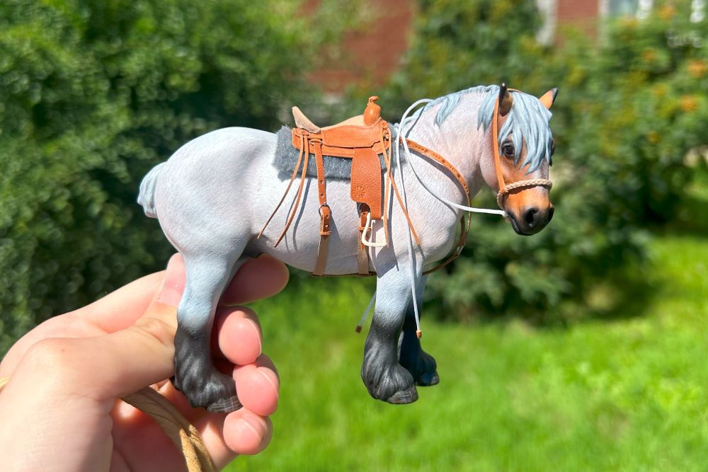 От техпаспортов до фигурок лошадей: как благовещенская пара совмещает инженерию и искусство на Амурском ГХК