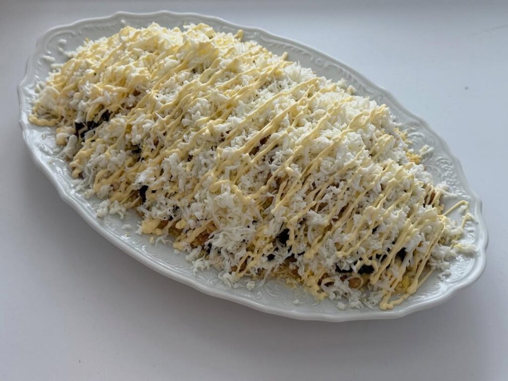 рецепты с орехами, салат с орехами, рецепт сациви, курица с орехами, домашняя нутелла