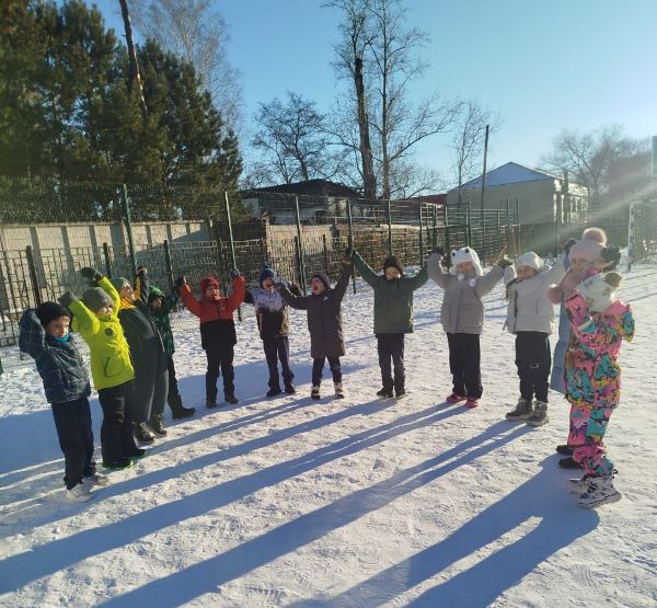 Бисероплетение, шахматы и комната психологической разгрузки: в Приамурье работает более 200 групп продлёнки