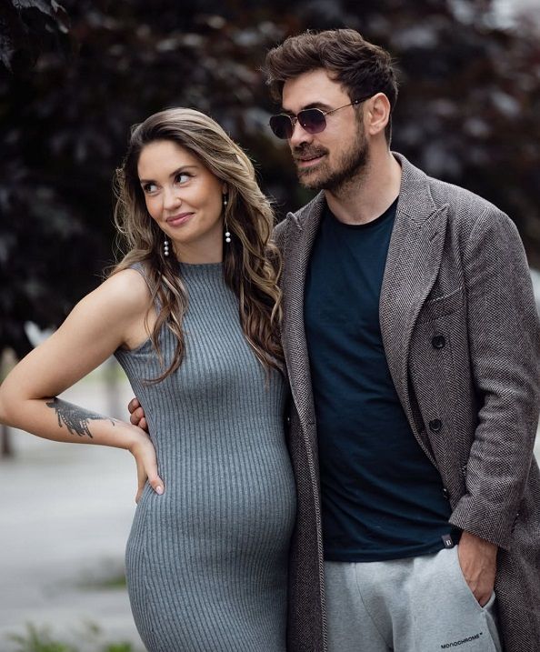 Агата Муцениеце стала мамой в третий раз