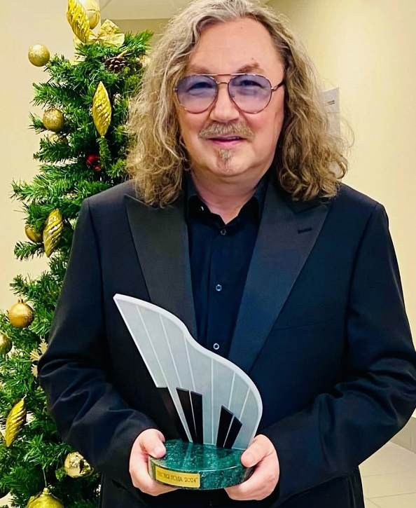 Игорь Николаев