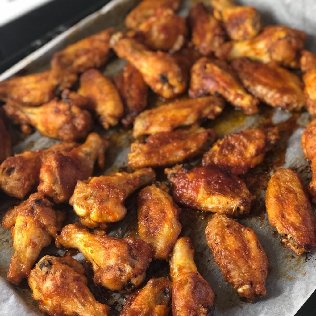 острые крылышки, крылышки баффало, курица карри, карри, острое блюдо, острый рецепт