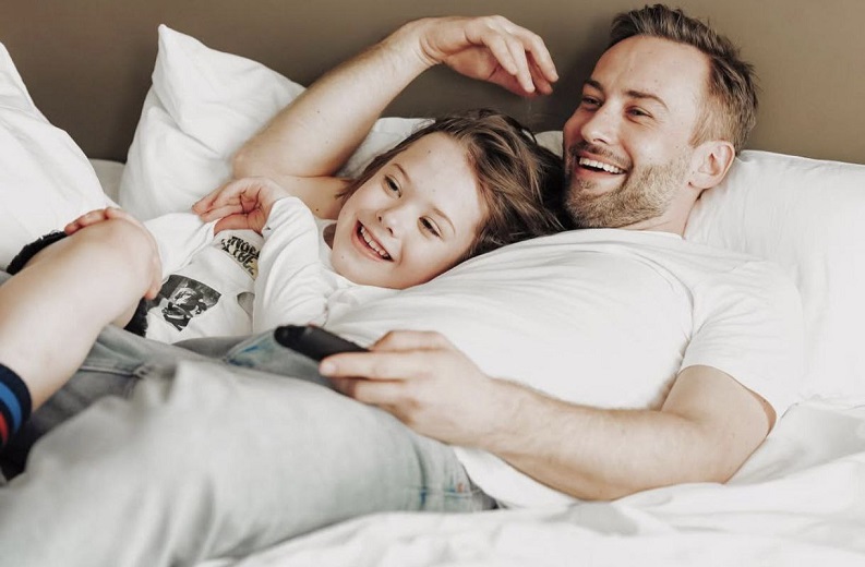 Дмитрий Шепелев пожаловался на трудности в воспитании сына от Жанны Фриске