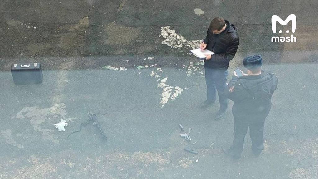 Школьник выстрелил в одноклассницу из сигнального пистолета в Челябинске