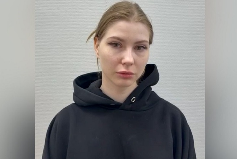 В Москве задержали девушку, сделавшую кальян на куличе