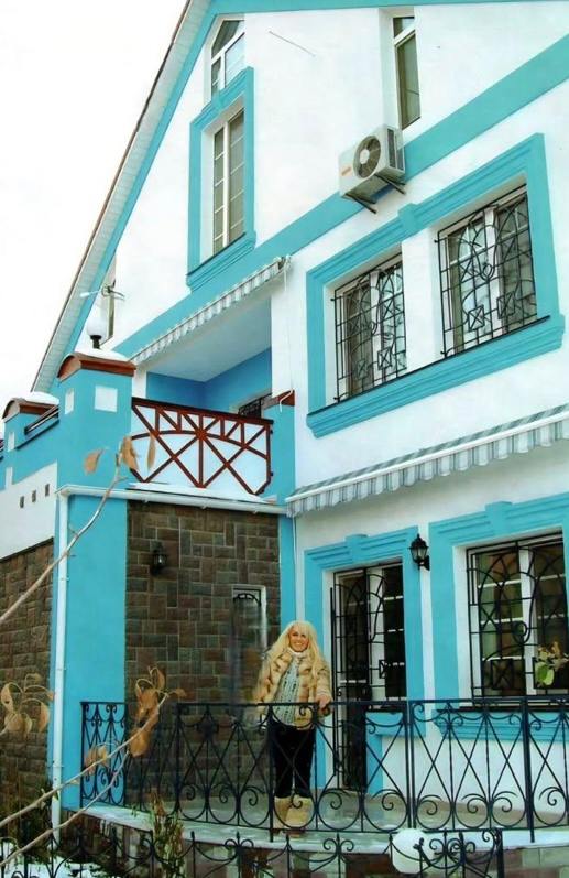 У Таисии Повалий отобрали трёхэтажный дом под Киевом