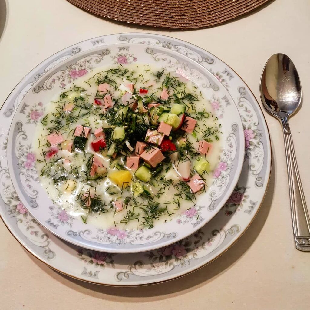 окрошка рецепт, рецепт окрошки, окрошка классическая, зелёный борщ, зеленый борщ рецепт