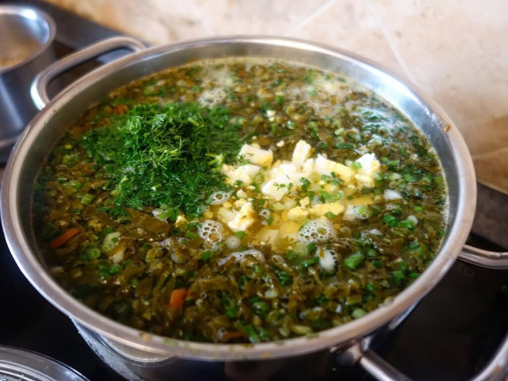 окрошка рецепт, рецепт окрошки, окрошка классическая, зелёный борщ, зеленый борщ рецепт