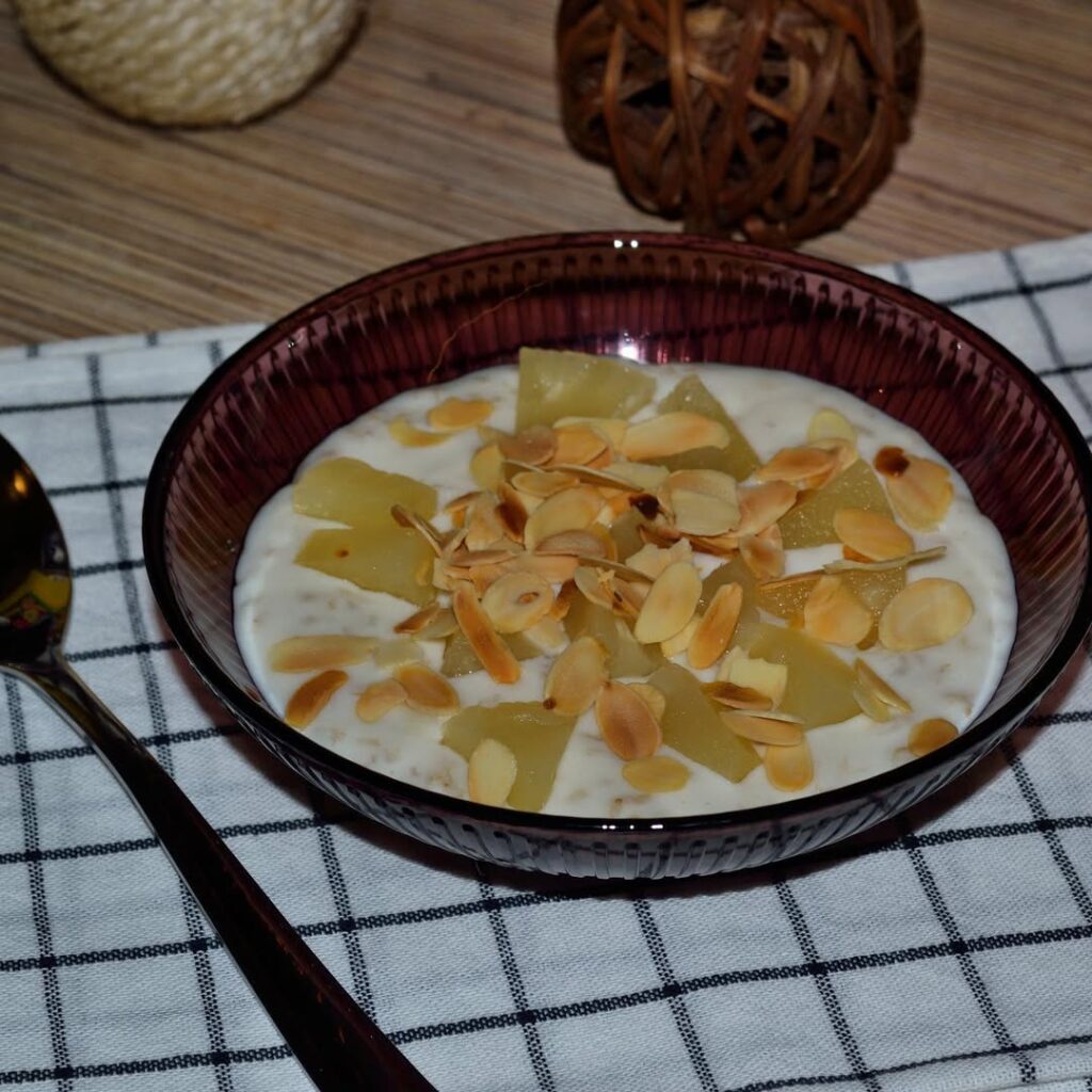 летние рецепты, рецепты с ананасом, бутерброд с ананасом, пицца с ананасами, гавайская пицца