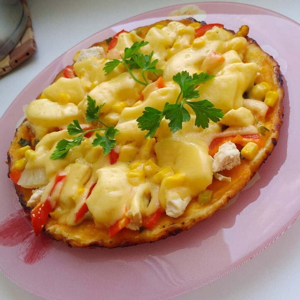 летние рецепты, рецепты с ананасом, бутерброд с ананасом, пицца с ананасами, гавайская пицца