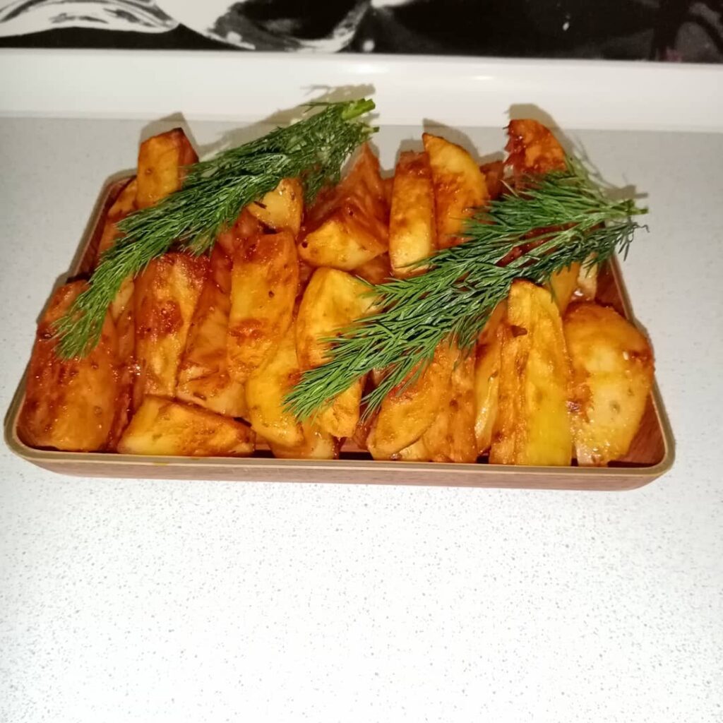 рецепты с картошкой, жареная картошка, картошка с грибами, картошка с курицей, картофель айдахо, рецепт картошки