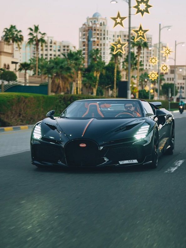 Тимати заплатил 244 миллиона рублей таможенного сбора за автомобиль Bugatti