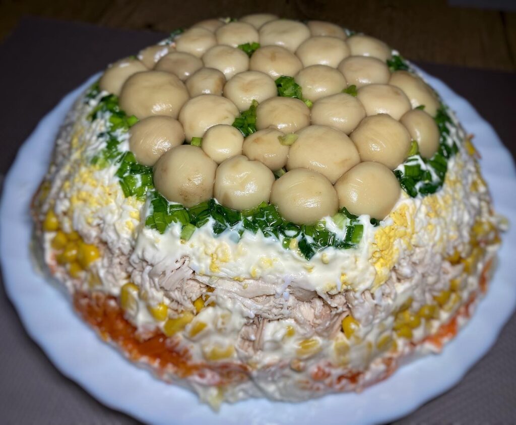 рецепты с грибами, маринованные грибы, маринованные шампиньоны, салат с курицей, салат с курицей и грибами, ризотто с грибами, салат лесная поляна, салат грибная поляна