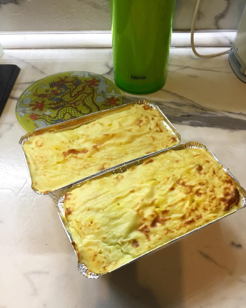 рецепты из пюре, картофельные зразы, зразы с фаршем, из картофельного пюре, рецепты из картошки, пастуший пирог, картофельные оладьи