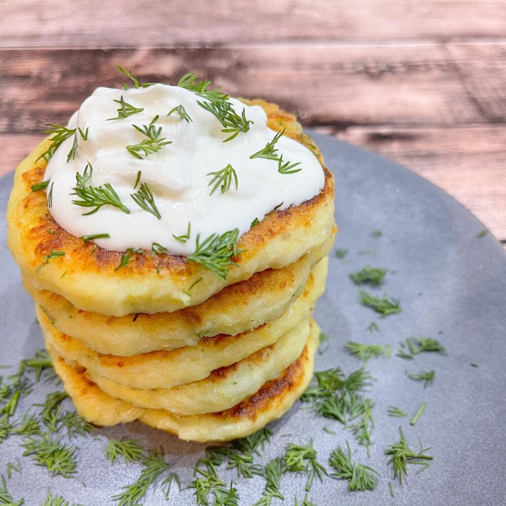 рецепты из пюре, картофельные зразы, зразы с фаршем, из картофельного пюре, рецепты из картошки, пастуший пирог, картофельные оладьи